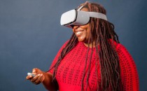 谷歌和LG推出最新OLED显示屏将重新定义VR